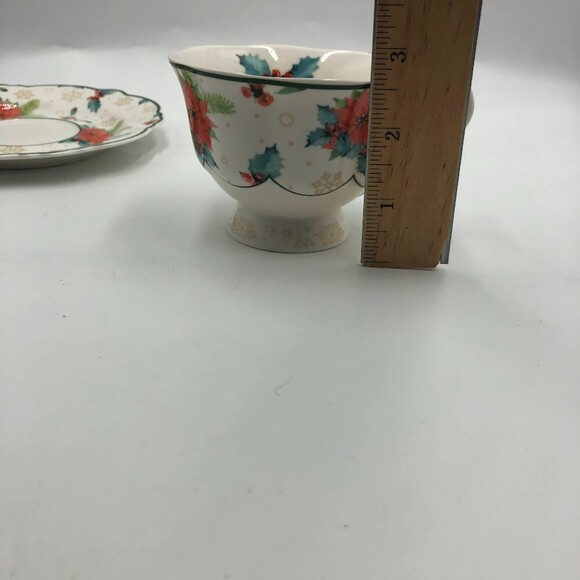 Eileen's Reserve New Anchor Inc Tea Cup and Saucer Set Poinsettia Floral Design - Picture 12 of 14